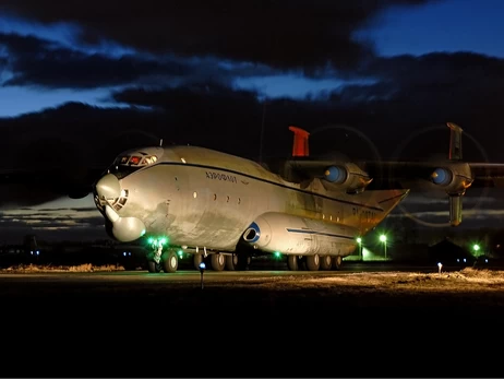 В Твери дроны атаковали военный аэродром, россияне эвакуируют самолеты