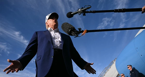 Трамп заявил, что Путин «стал абсолютно безумным» и хочет всю Украину