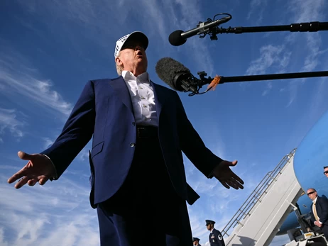 Трамп заявил, что Путин «стал абсолютно безумным» и хочет всю Украину