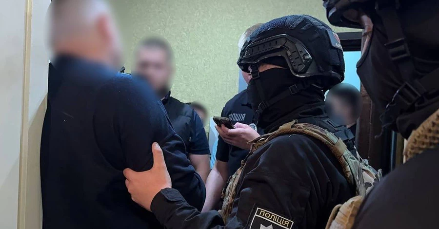 Поліція Черкас затримала групу осіб, які напали на військових ТЦК