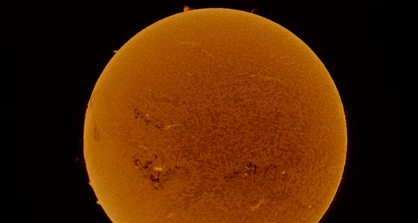 Астрономы впервые зафиксировали на Солнце дождь из горячей плазмы