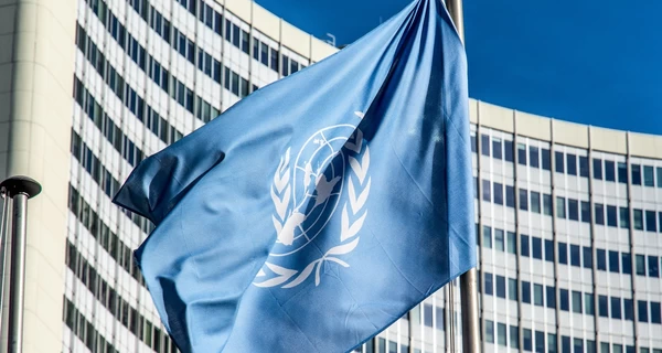 В секторе Газа толпа голодных людей ворвалась на склад продуктов ООН, есть погибшие и раненые