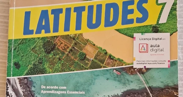 В Португалии нашли в школьном учебнике по географии 