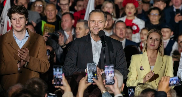 Между ЕС и Украиной: что ждать от нового президента Польши Кароля Навроцкого