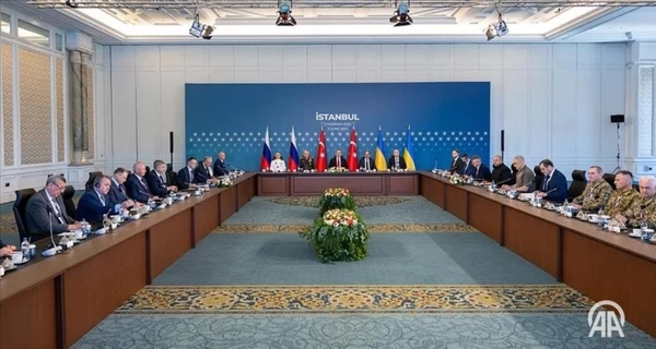 В Стамбуле начался второй раунд переговоров Украины и России - на два часа позже