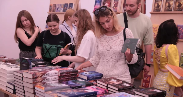 Какие книги больше всего покупали на 