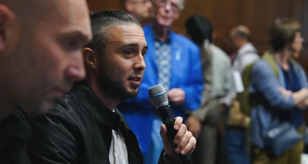 50 відтінків Тараса: фронтмен 