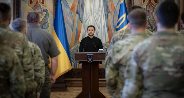 Зеленский заявил, что половину из пораженных российских самолетов невозможно восстановить