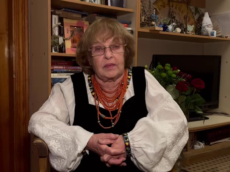 Ада Роговцева почтила память мужа, показав его на архивном фото семьи