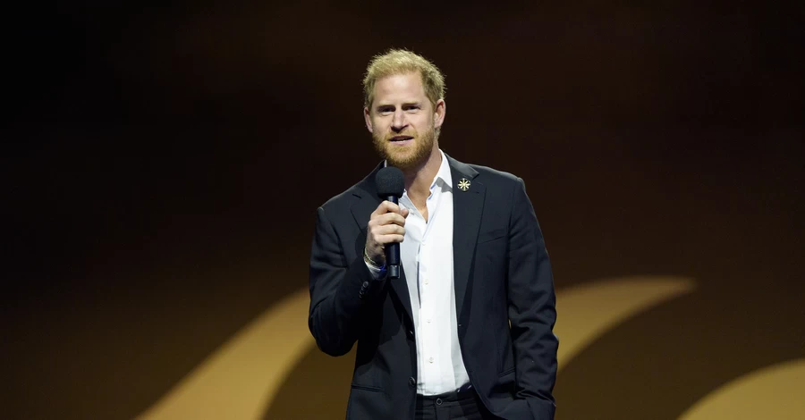 Принц Гаррі звернувся до команди британських ветеранів, які за сім днів здійснили сходження на Еверест