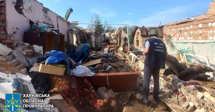 У Харкові під завалами можуть бути щонайменше шість працівників підприємства