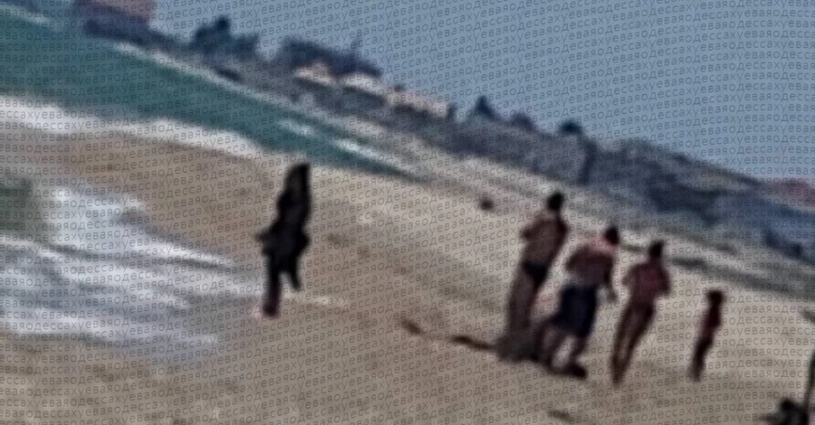 В Затоке два человека погибли, подорвавшись на мине в море