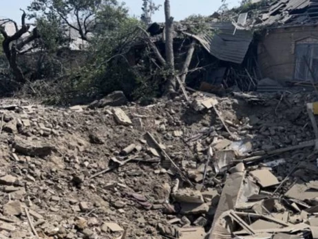 Россия ударила КАБами по Запорожью - ранена женщина, повреждена труба газоснабжения