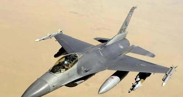 ВСУ впервые сбили российский Су-35 на Курщине с помощью истребителя F-16 