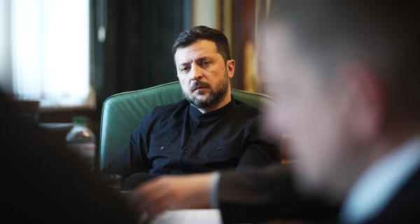 У Зеленского есть приглашение на саммит НАТО, Евросоюза и Группы семи, - МИД