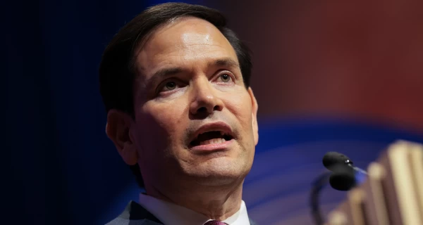 Рубио поздравил россиян с днем ​​РФ, заявив, что США поддерживают их «стремление к светлому будущему»