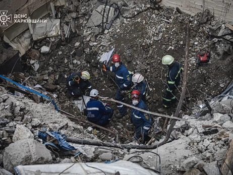 У Харкові знайшли тіла ще двох загиблих від удару РФ по підприємству