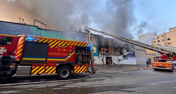 Россияне ночью атаковали Запорожье, среди раненых - полицейские