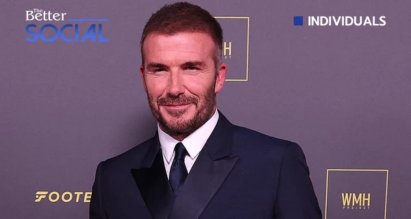 Легендарного футболиста Дэвида Бекхэма посвятили в рыцари