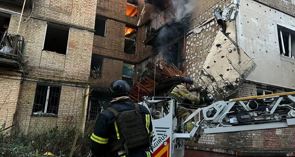 Россия запустила по Украине почти 500 дронов и ракет