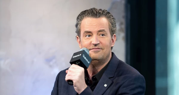 Поставлял актеру кетамин: врач Мэттью Перри признал себя виновным в его смерти