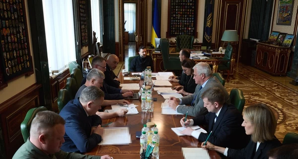 Украина на 100% синхронизирует санкции с международными партнерами, - президент