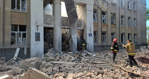 Россияне уничтожили ракетой лицей в Белгород-Днестровском, погибли двое педагогов