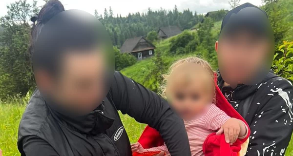 Двухлетнюю девочку, пропавшую во Львовской области, нашли в лесу в трех километрах от дома