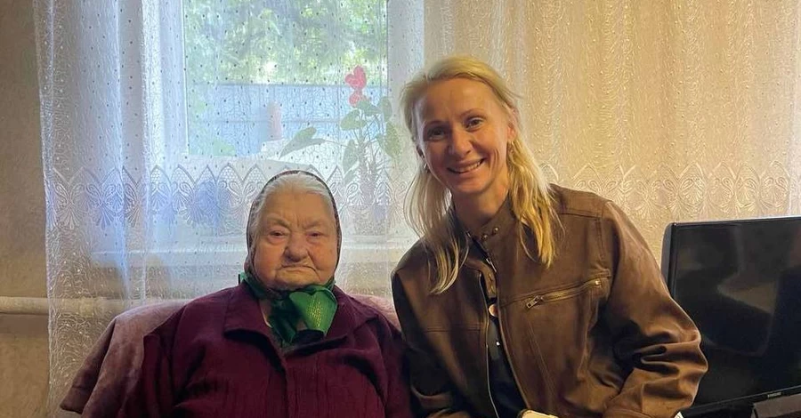 Харьковчанка отметила 100-летний юбилей - пережила войну и работала на железной дороге