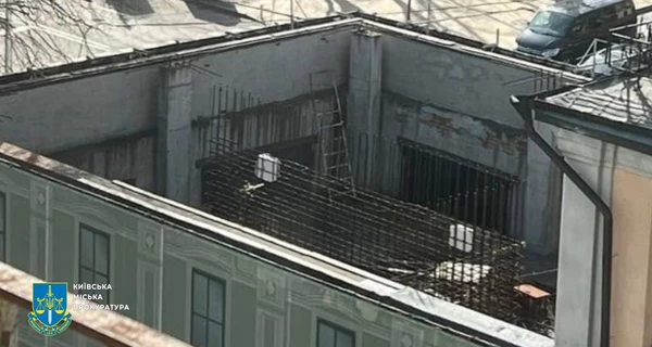 В Киеве разрушается здание 1815 года - прокуратура требует от владельца провести ремонт