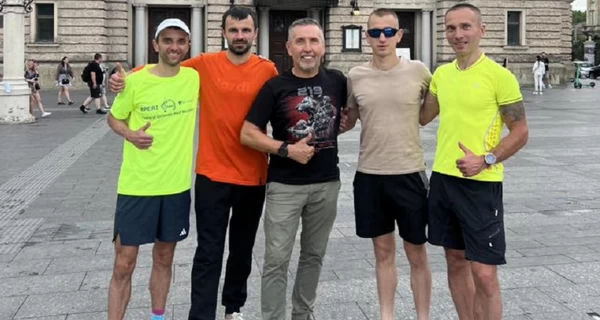 Пятеро военных пробегут из Киева во Львов, чтобы собрать деньги на дроны