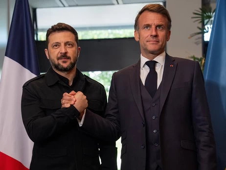 Макрон – про удар Росії по Дніпру: Рішуче засуджую масовану атаку 