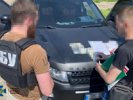 СБУ разоблачила группировку, которая продавала уклонистам фейковые приложения Дия и Резерв+