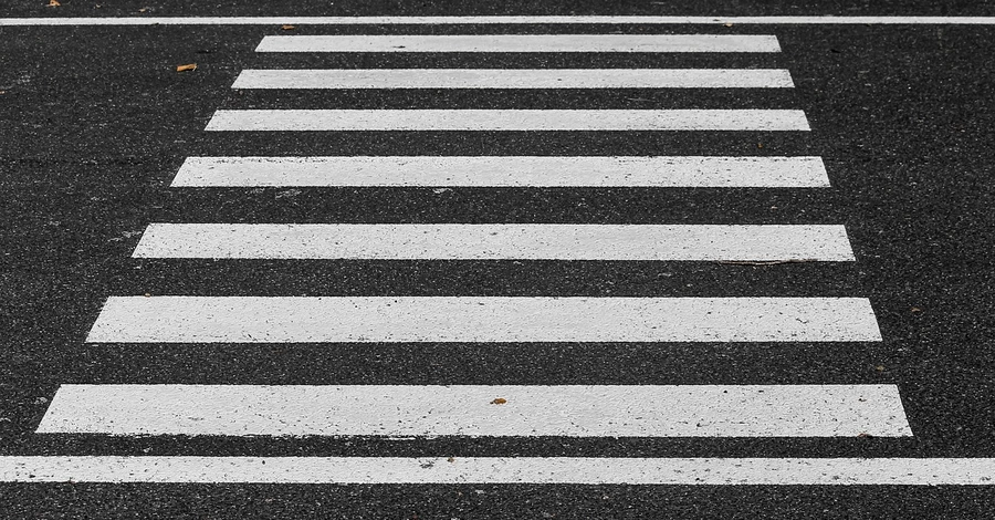 На Львівщині патрульний збив підлітка на пішохідному переході