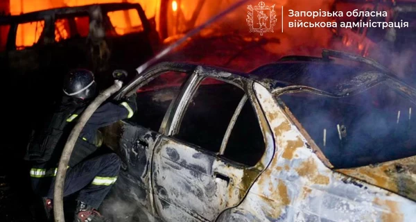 Россия ударила по Запорожью, повреждены предприятие и жилые дома