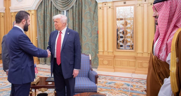 Трамп подписал указ о снятии санкций с Сирии