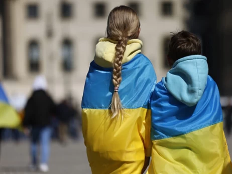 В Украину вернули трех подростков, которые отказывались учиться в российских школах