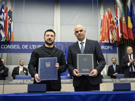 Зеленський повідомив, що підписав документи для створення трибуналу щодо Росії