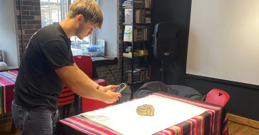 Український боєць знайшов зуби мамонта під час облаштування позицій на кордоні з Білоруссю 