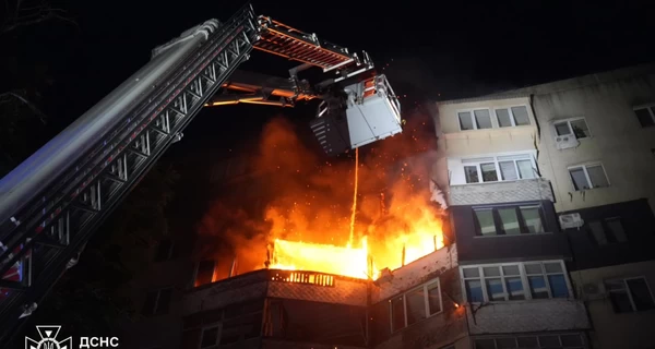 Россияне ударили по многоэтажке в Одессе, среди пострадавших - дети