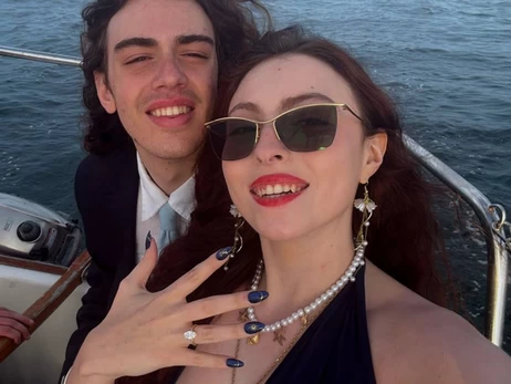 20-річна дочка Полякової натякнула на заручини з бойфрендом