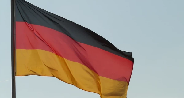 Германия заявила, что Китай атаковал ее разведывательный самолет лазером