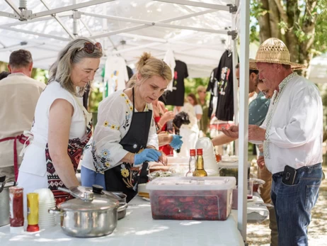 Теперь все знают: в начале июля в Лиссабоне - День борща. Как живет украинская диаспора в Португалии