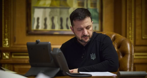 Зеленский поручил активизировать контакты с США по поставкам средств ПВО