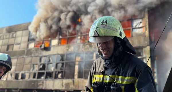 Россия атаковала Киев ракетами и дронами, есть погибшие и много пострадавших 