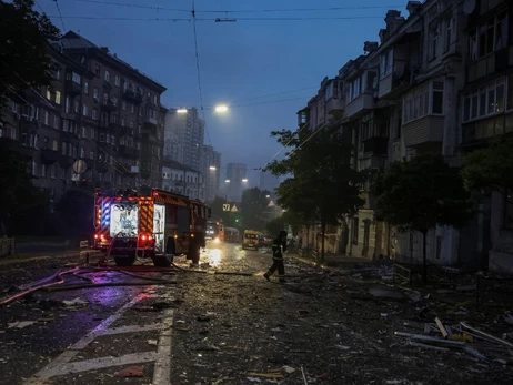 Во время атаки на Киев под обстрел попало здание посольства Ватикана