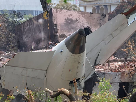 В Індії назвали причину катастрофи Боїнга - раптово закінчилося пальне