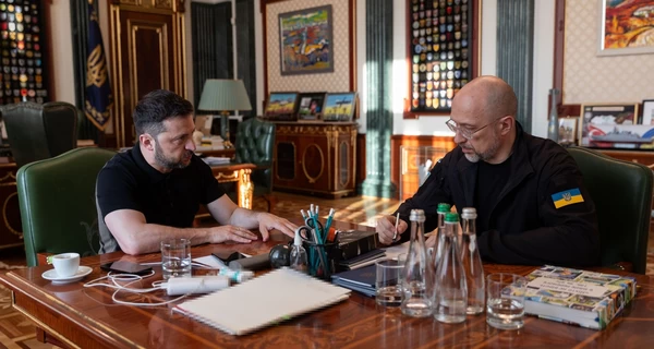 Зеленский анонсировал трансформацию Кабмина, СМИ назвали фамилии