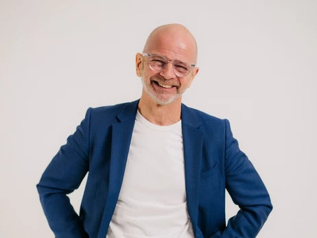 Зря смеялись: автор книги 