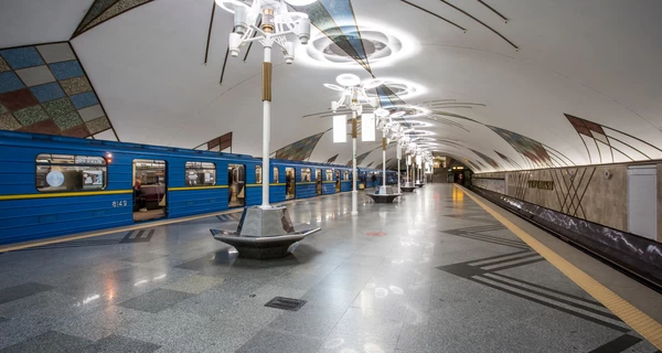 В киевском метро могут разрешить перевозить больших собак - начались обсуждения